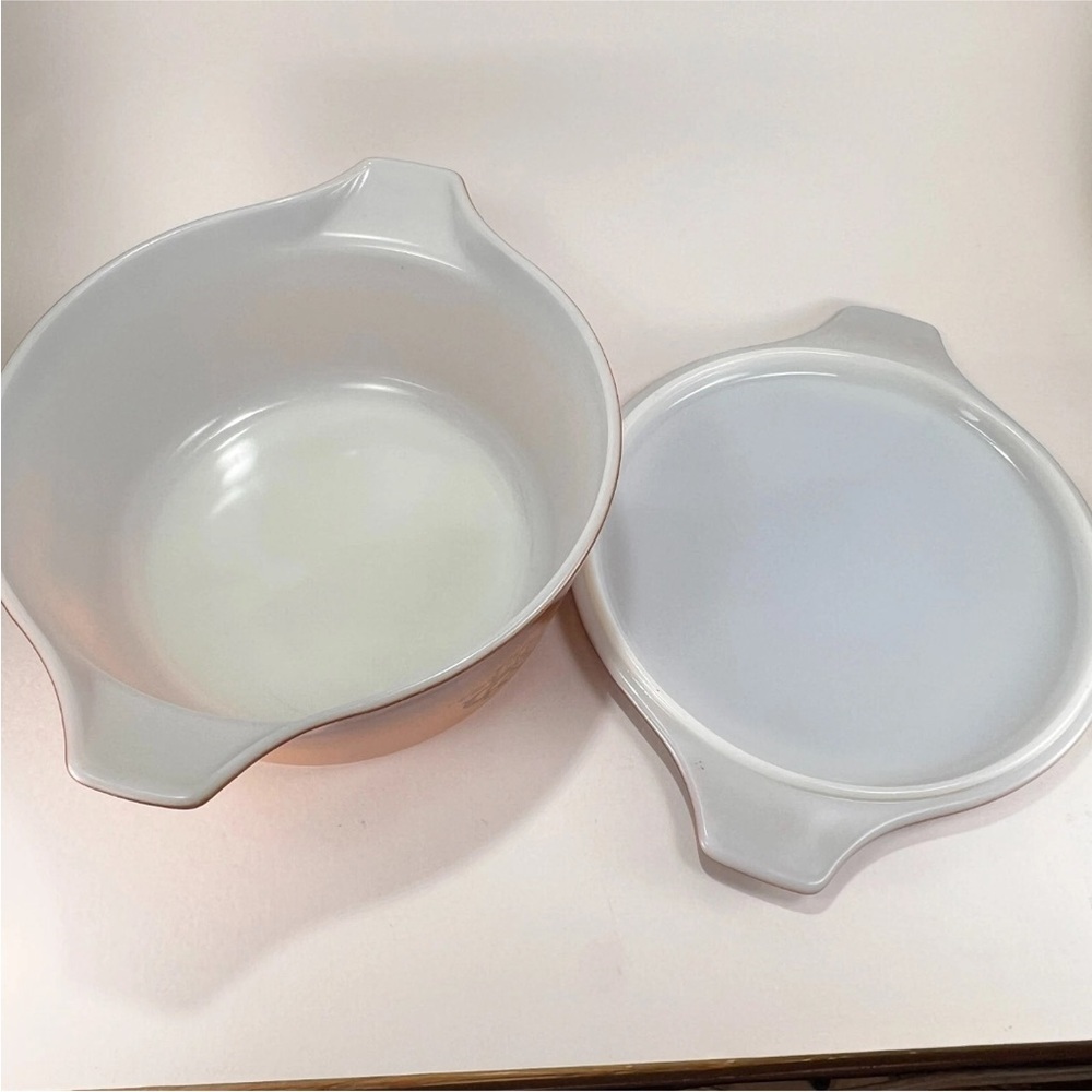 Vintage Pyrex oven wear Casserole Dish with Lid 2.5 qt made in USA - Picture 3 of 6